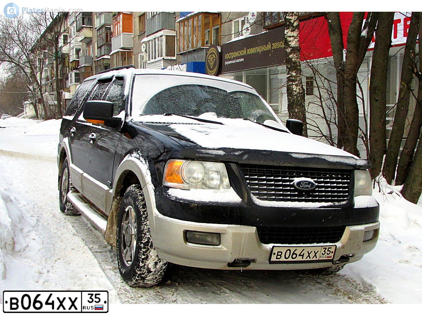 Фото автомобиля FORD EXPEDITION, 2004 — госномер В064ХХ35. Цвет: ЧЕРНЫЙ