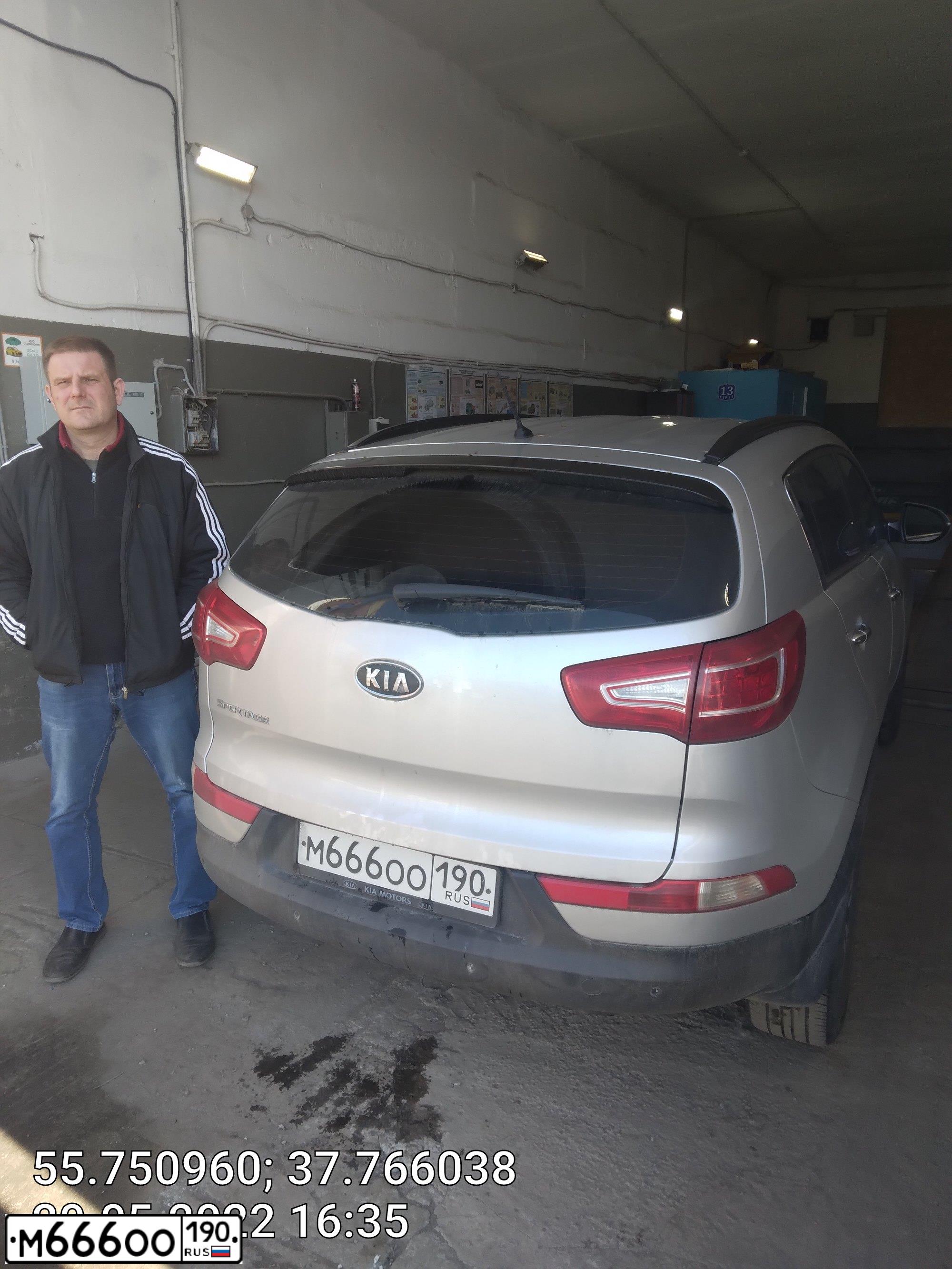 Фото автомобиля FORD FOCUS, 2005 — госномер М666ОО190. Цвет: СИНИЙ ТЕМНЫЙ