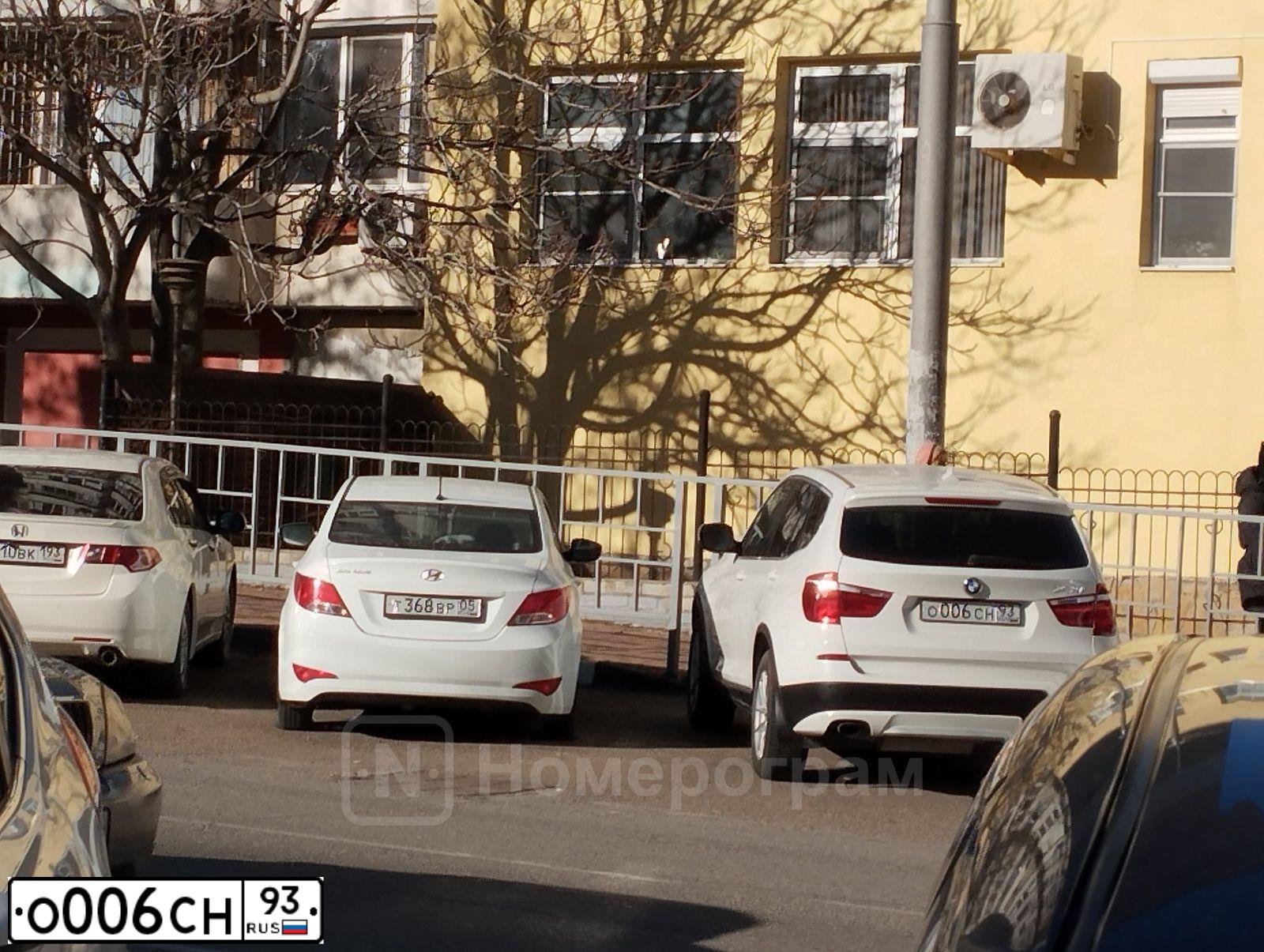 Фото автомобиля ПЕЖО 1007, 2005 — госномер В665МР193. Цвет: СЕРЫЙ