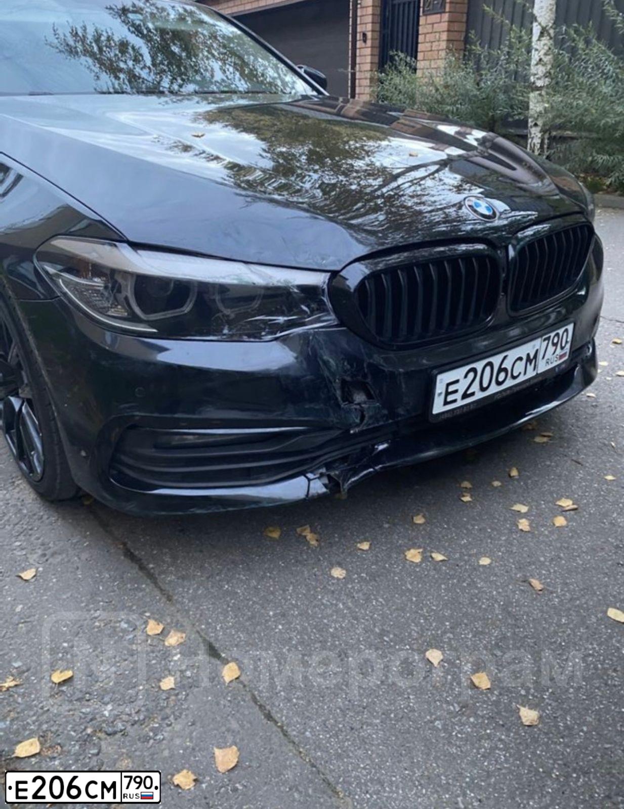 Фото автомобиля BMW SERIE 5, 2019 — госномер А001ХВ97. Цвет: ЧЕРНЫЙ
