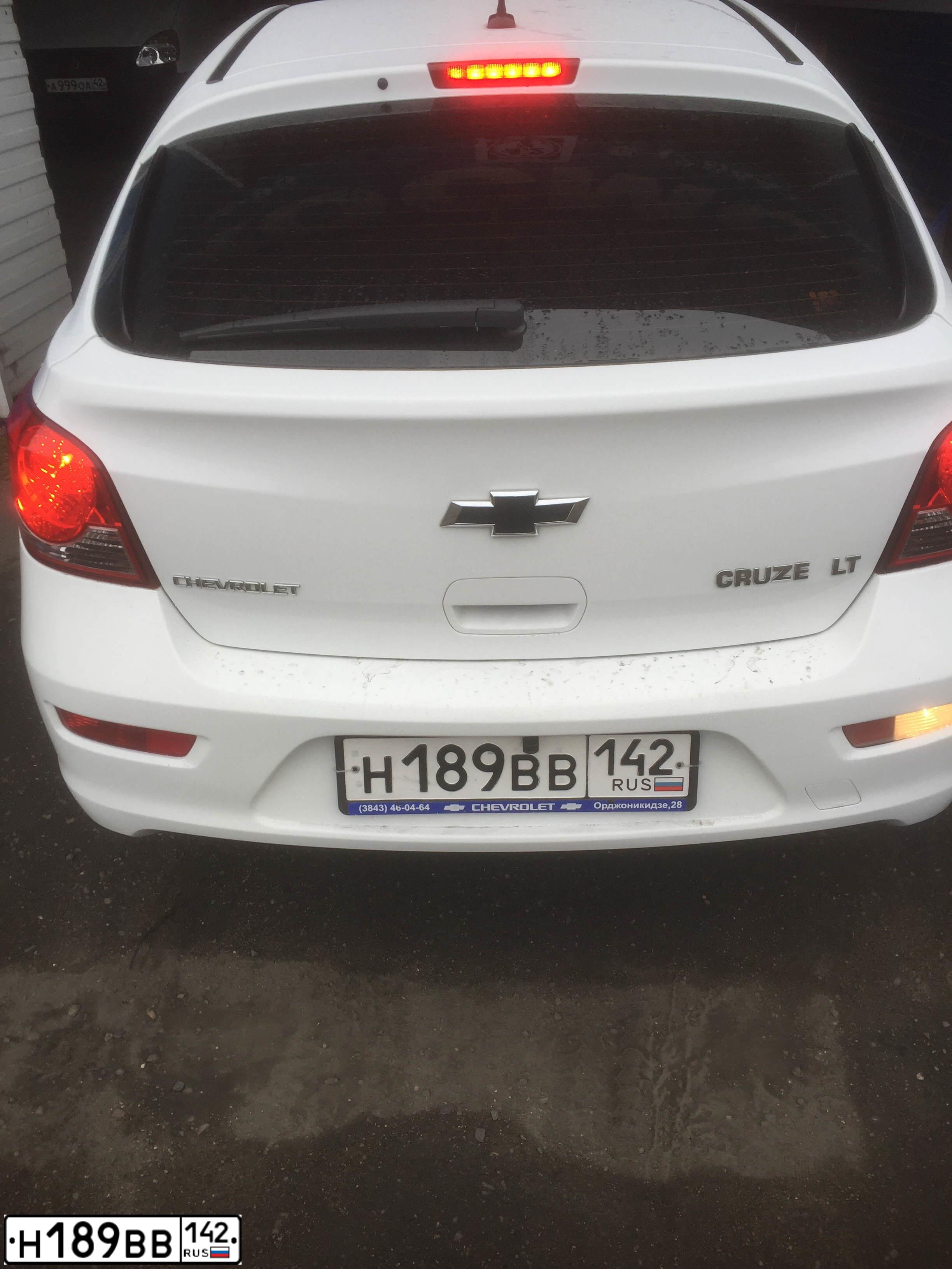 Фото автомобиля CHEVROLET CRUZE, 2012 — госномер Н189ВВ142. Цвет: БЕЛЫЙ