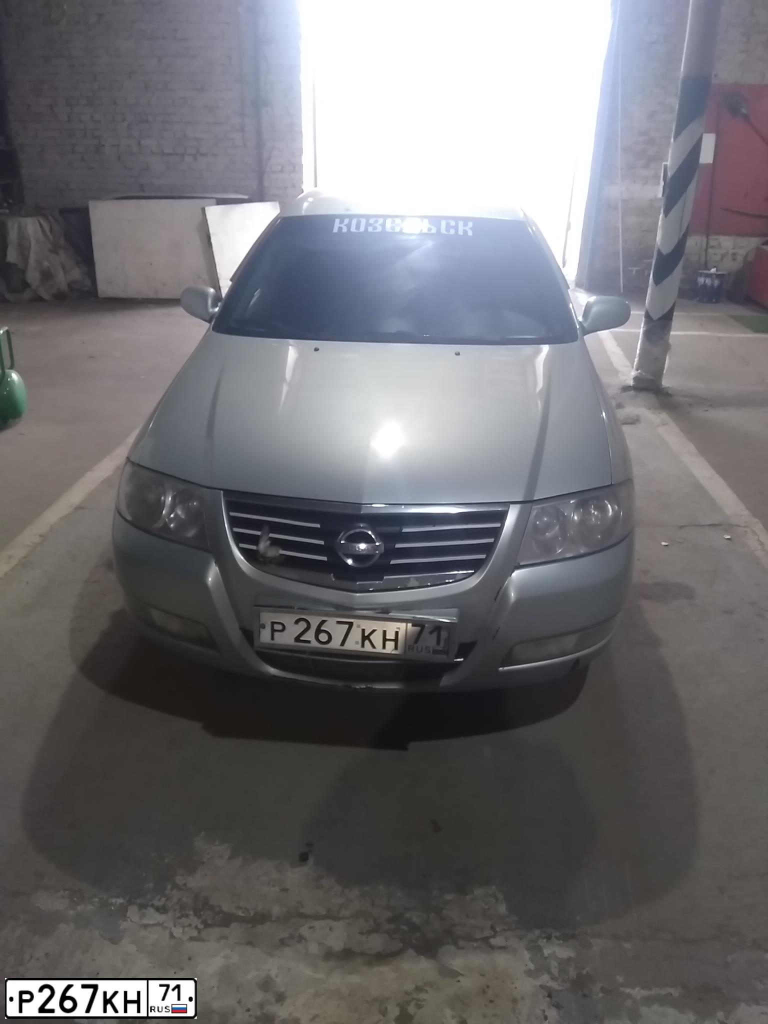 Фото автомобиля NISSAN ALMERA, 2006 — госномер С260РХ40. Цвет: Серебристый