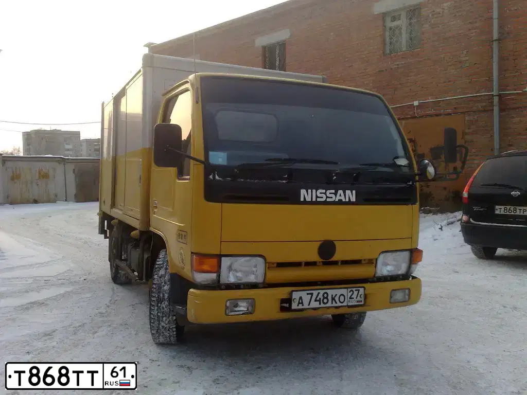 Фото автомобиля LADA 2107, 2006 — госномер Т868ТТ61. Цвет: ЯРКО-БЕЛЫЙ