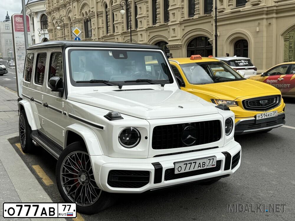 Фото автомобиля TOYOTA TUNDRA, 2011 — госномер В566ХН799. Цвет: Белый