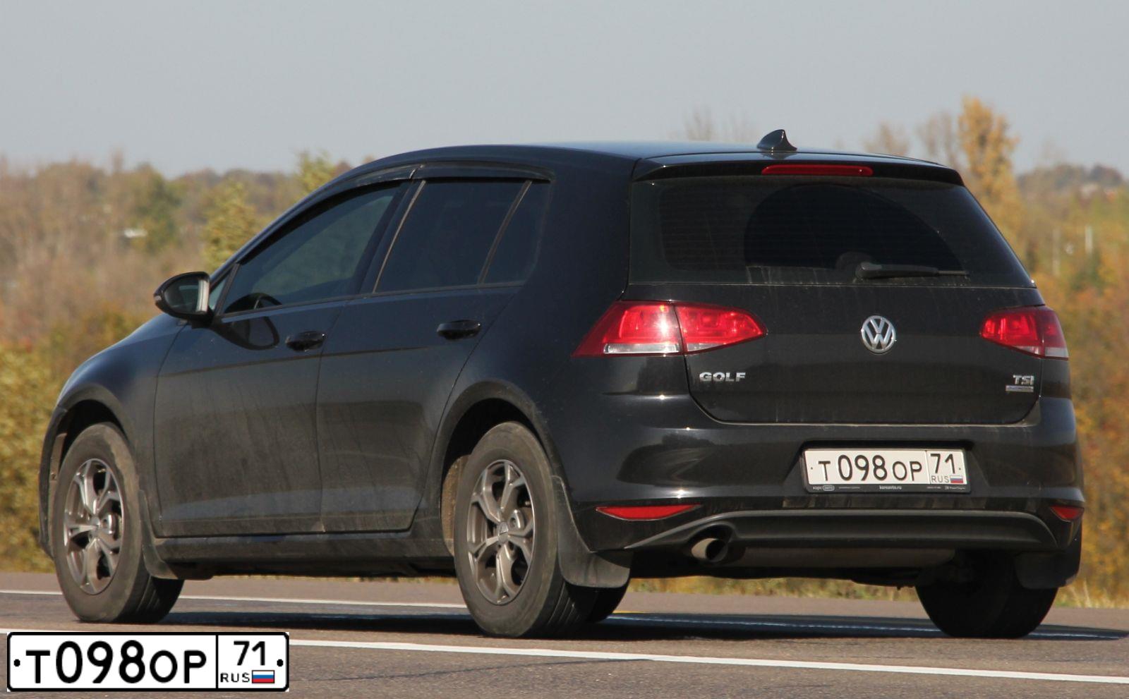 Фото автомобиля VOLKSWAGEN GOLF, 2013 — госномер Т647ВМ62. Цвет: ЧЕРНЫЙ