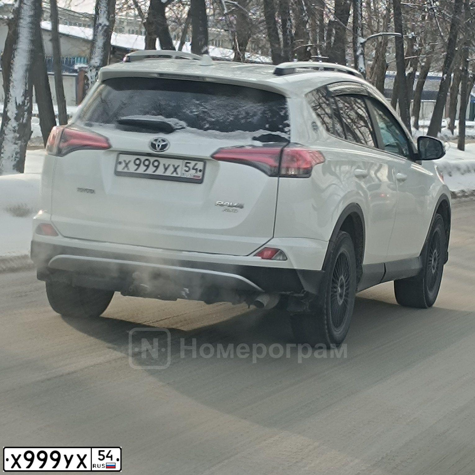 Фото автомобиля TOYOTA LAND CRUISER PRADO, 2008 — госномер В297КС122. Цвет: СЕРЕБРИСТЫЙ