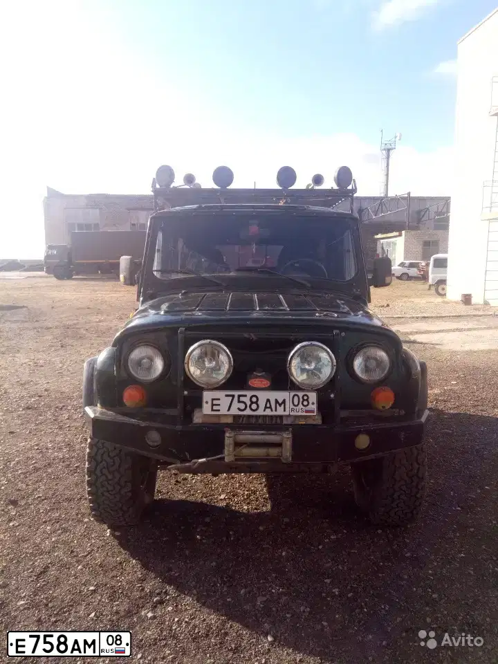 Фото автомобиля UAZ 3151, 2007 — госномер М958ОХ82. Цвет: АМУЛЕТ-МЕТАЛЛИК
