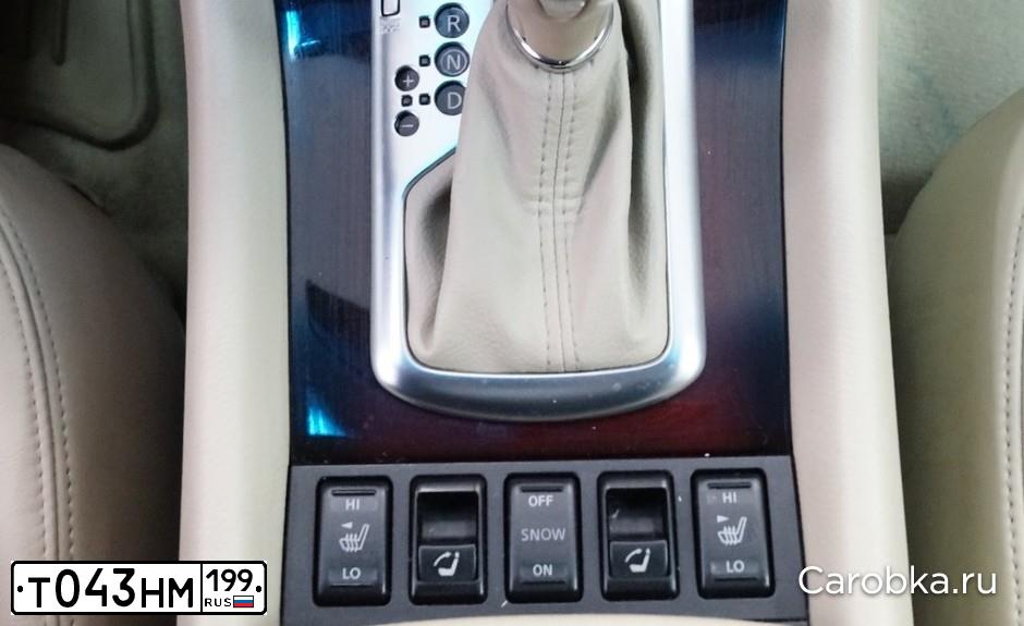 Фото автомобиля INFINITI QX50 /EX/, 2008 — госномер Т043НМ199. Цвет: ТЕМНО-БОРДОВЫЙ