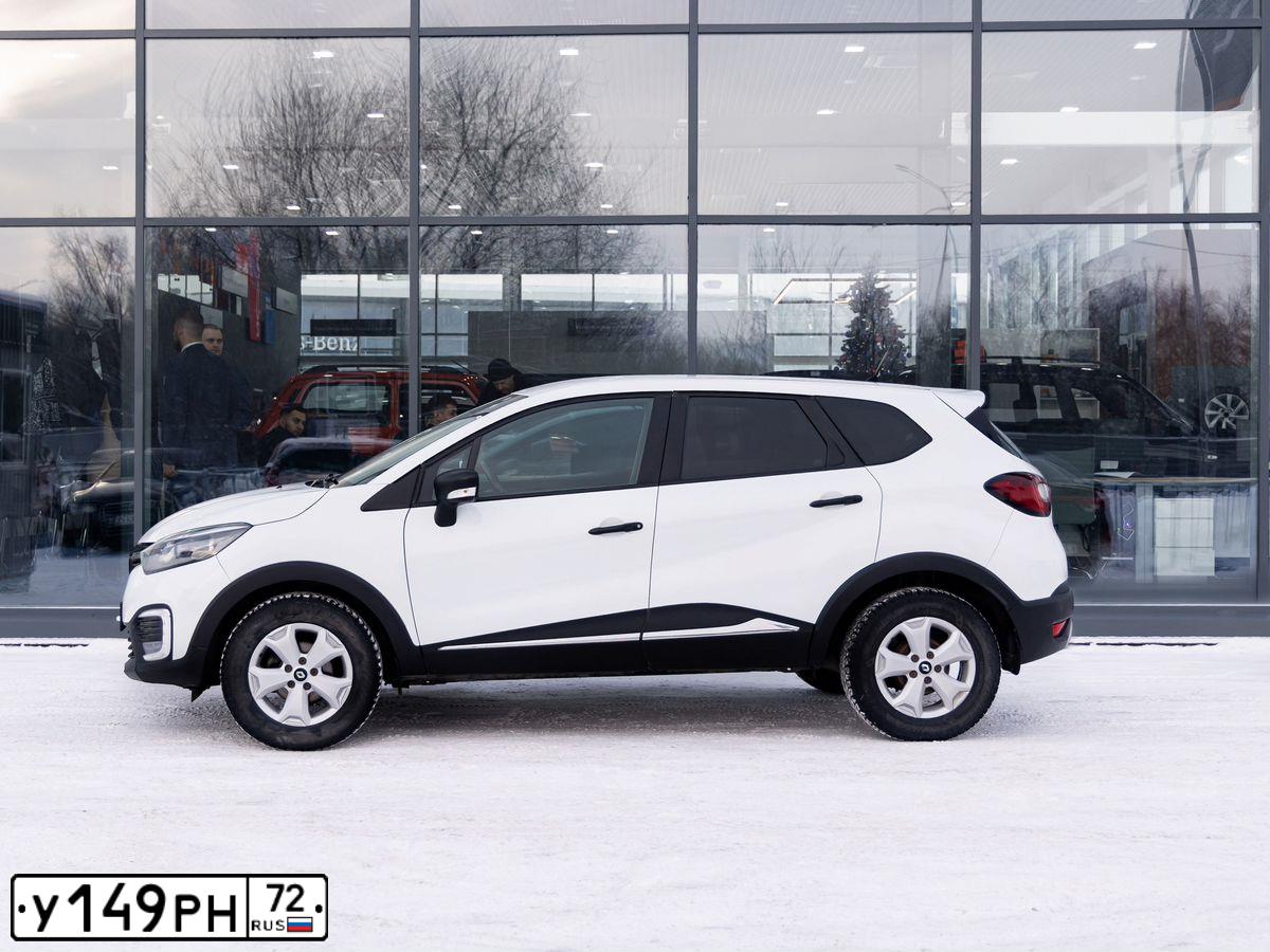 Фото автомобиля RENAULT KAPTUR, 2018 — госномер У149РН72. Цвет: Белый