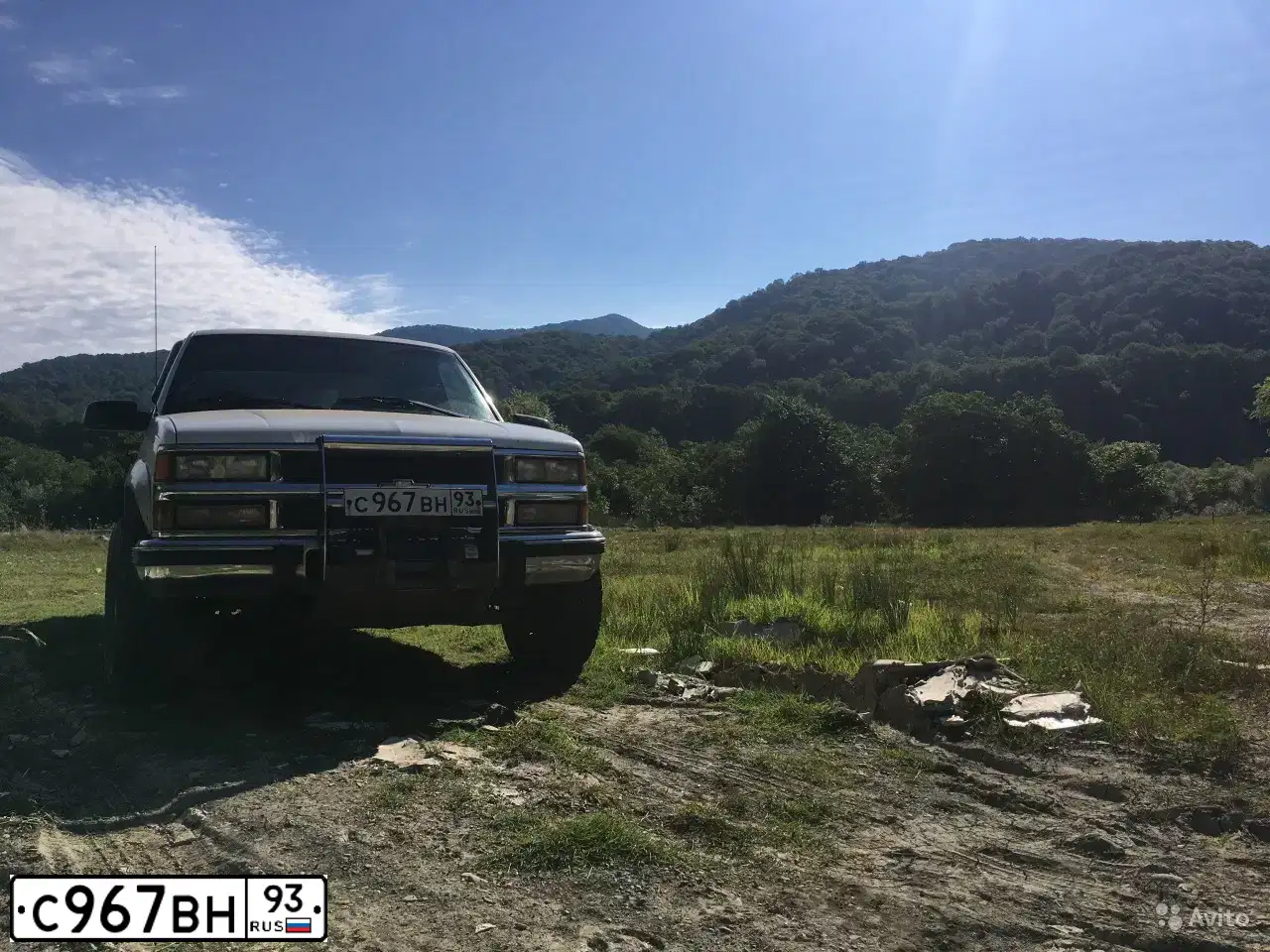Фото автомобиля CHEVROLET CHEVROLET 3000, 1995 — госномер К356АС156. Цвет: Белый