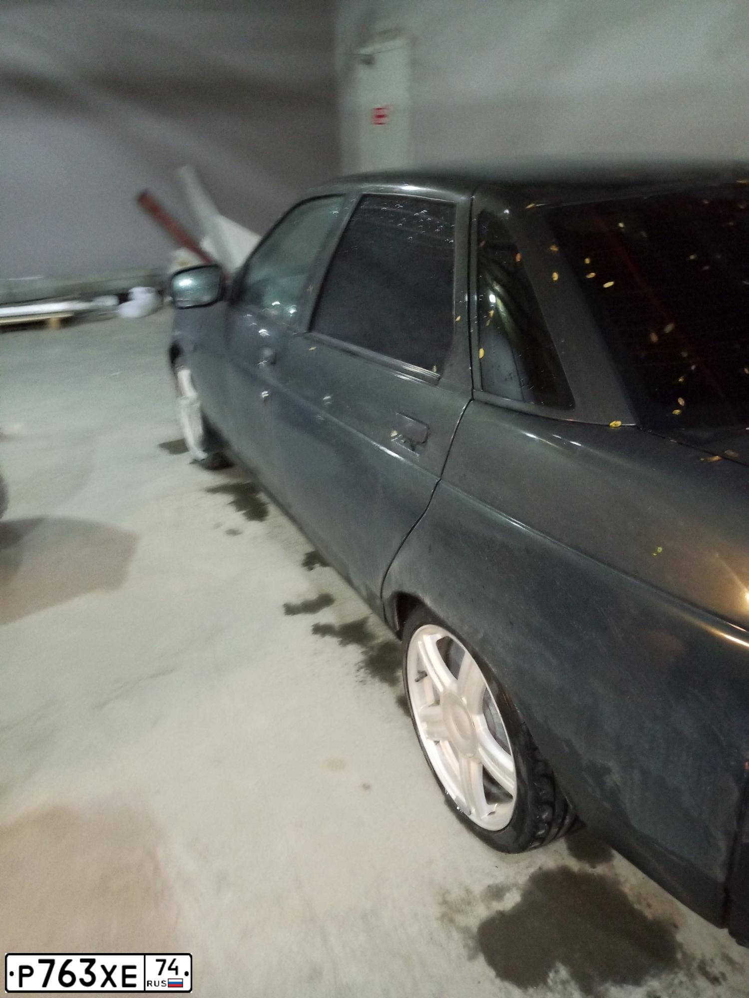 Фото автомобиля LADA 2110, 2006 — госномер Р763ХЕ74. Цвет: Темно-зеленый