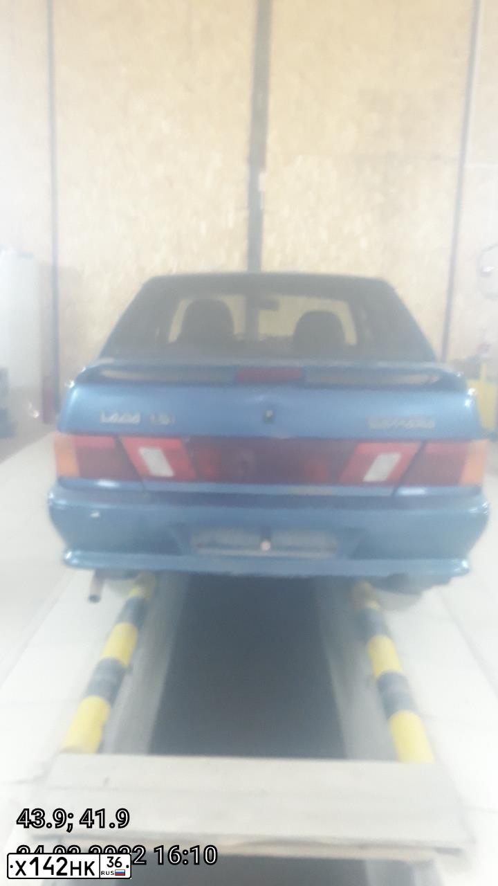 Фото автомобиля LADA 2115 SAMARA, 2005 — госномер Н229ТН36. Цвет: сине-зеленый