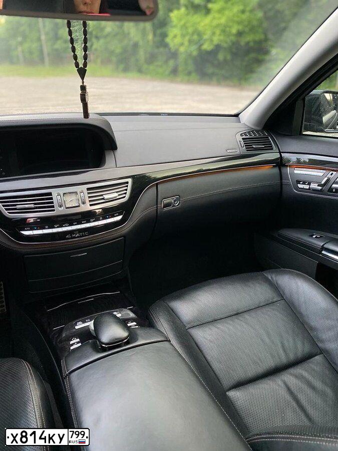 Фото автомобиля MERCEDES S-KLASSE, 2013 — госномер К181КВ197. Цвет: ЧЕРНЫЙ