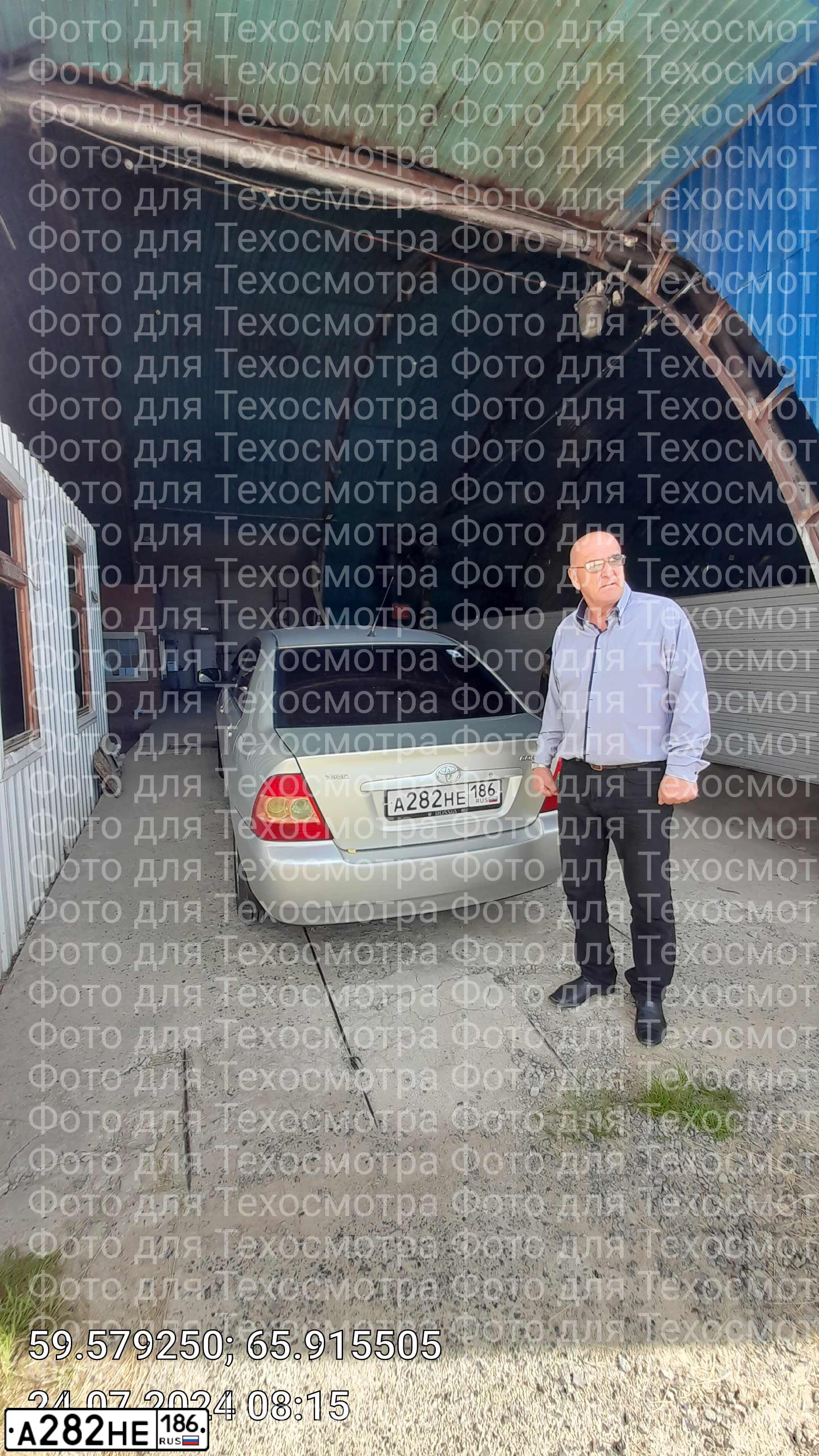 Фото автомобиля TOYOTA COROLLA, 2006 — госномер А282НЕ186. Цвет: Серебристый