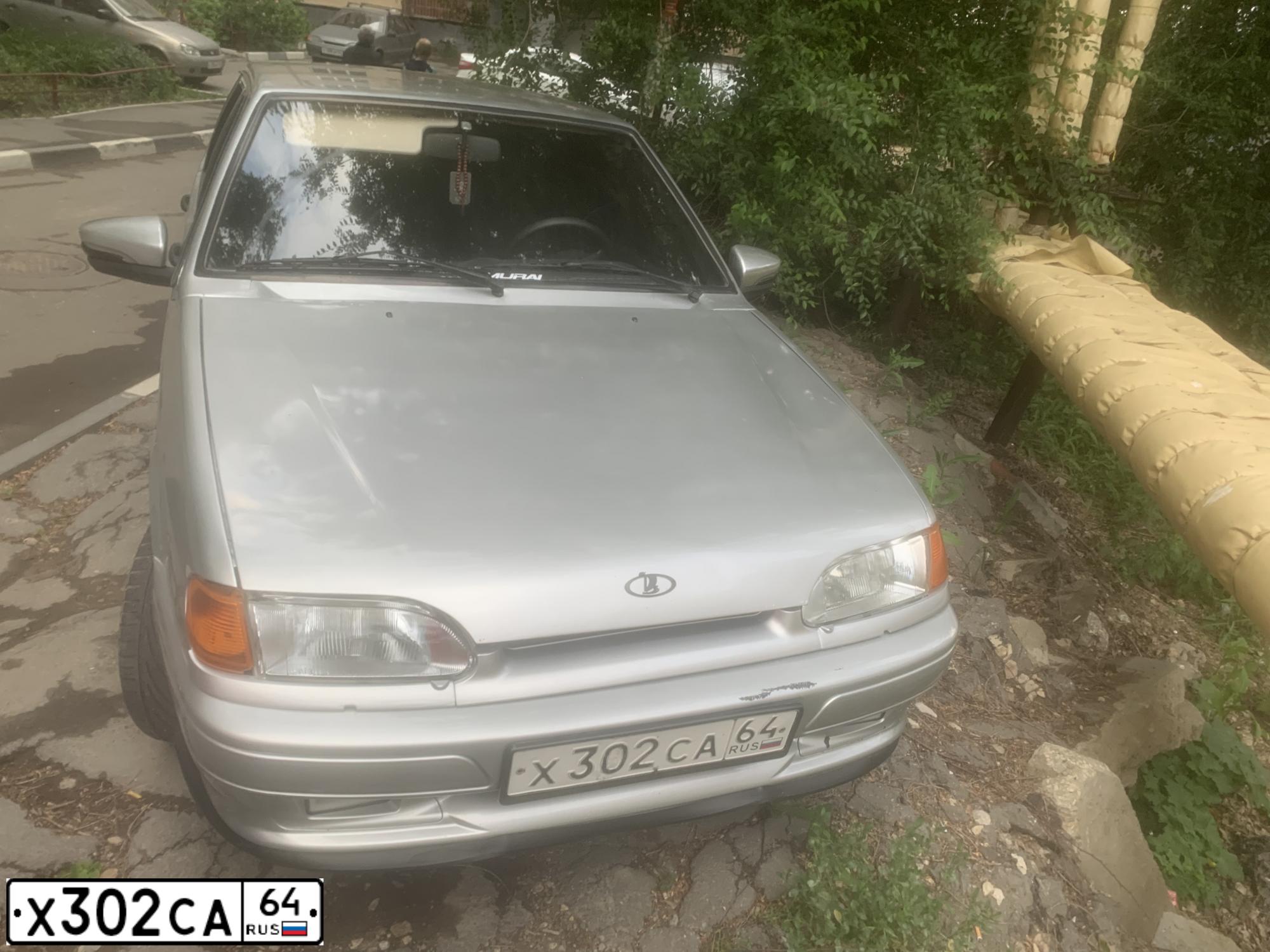 Фото автомобиля LADA 2114 SAMARA, 2012 — госномер Х302СА64. Цвет: СВЕТЛО-СЕРЕБ МЕТАЛЛ.