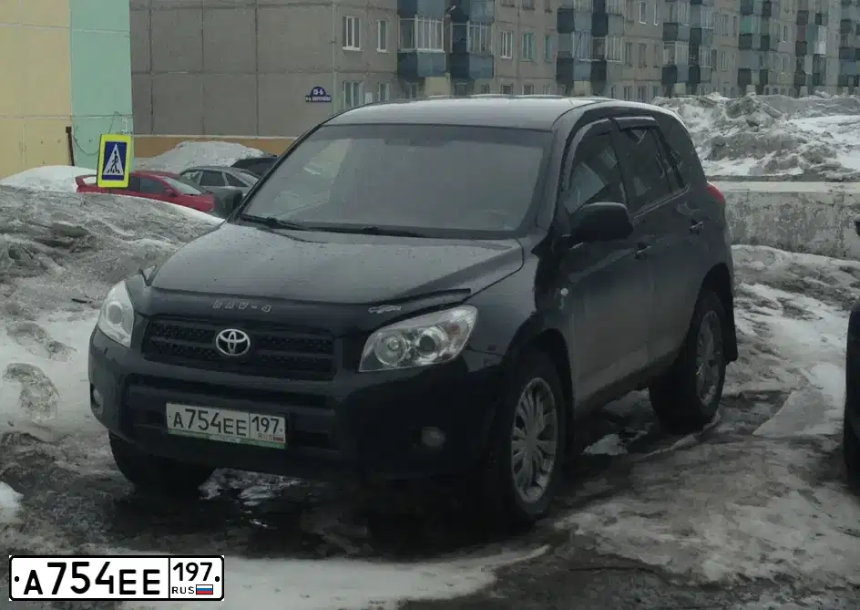 Фото автомобиля TOYOTA RAV4, 2007 — госномер А754ЕЕ197. Цвет: ЧЕРНЫЙ