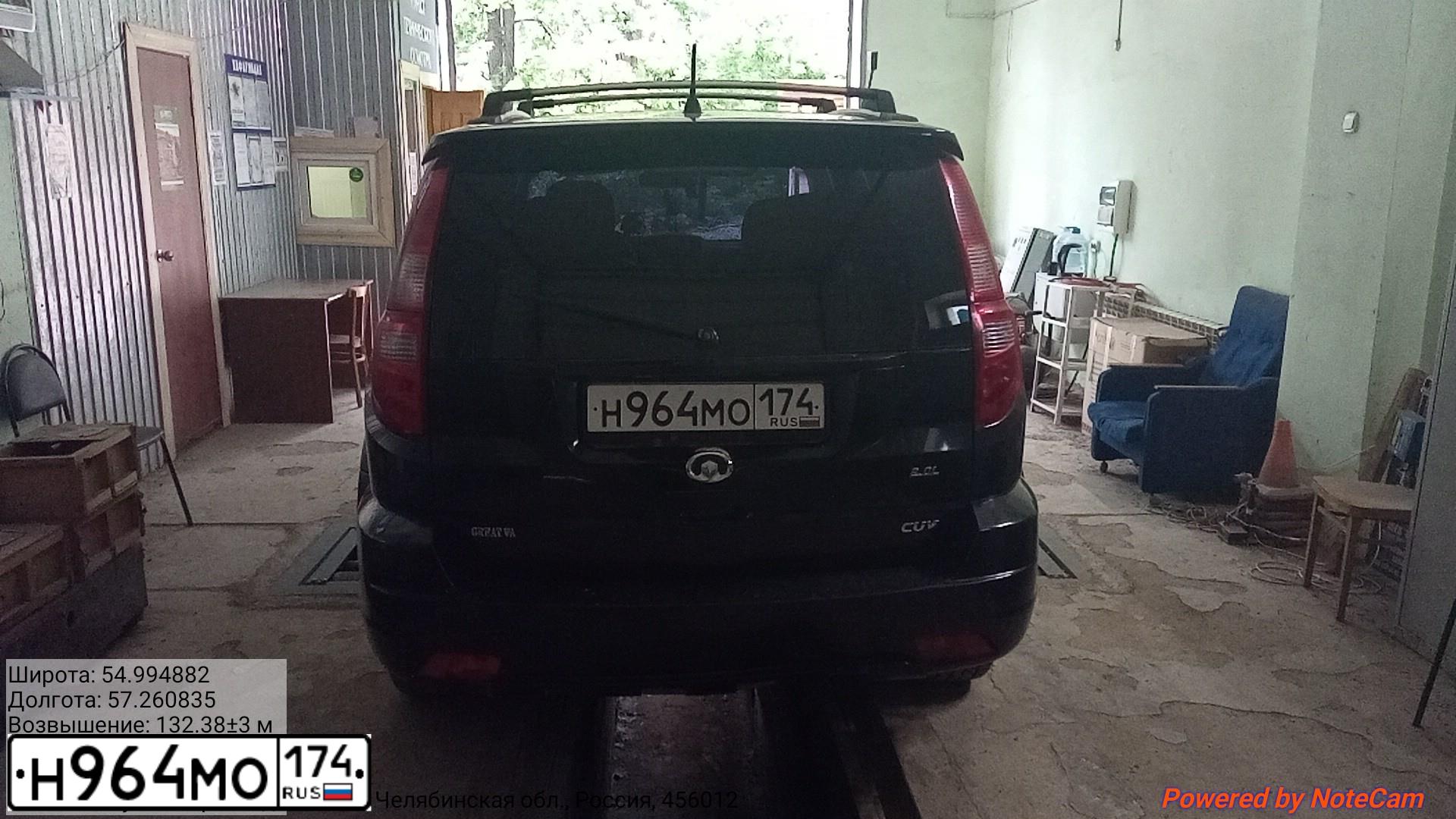 Фото автомобиля GREAT WALL HOVER, 2010 — госномер В582ВС57. Цвет: СВЕТЛО-СЕРЫЙ