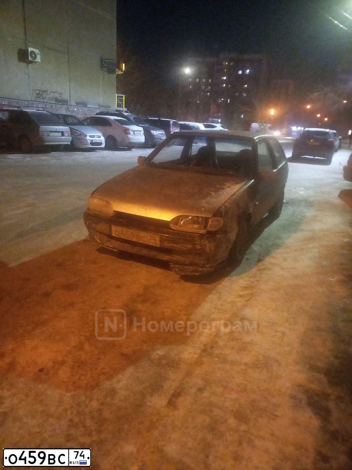 Фото автомобиля LADA 2113 SAMARA, 2007 — госномер Н224КТ774. Цвет: ЧЕРНЫЙ