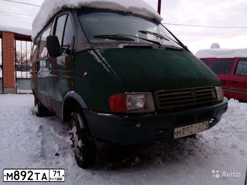 Фото автомобиля KIA SPORTAGE, 2010 — госномер М892ТА71. Цвет: ПЕРЛАМ.-СЕРЕБРИСТЫЙ