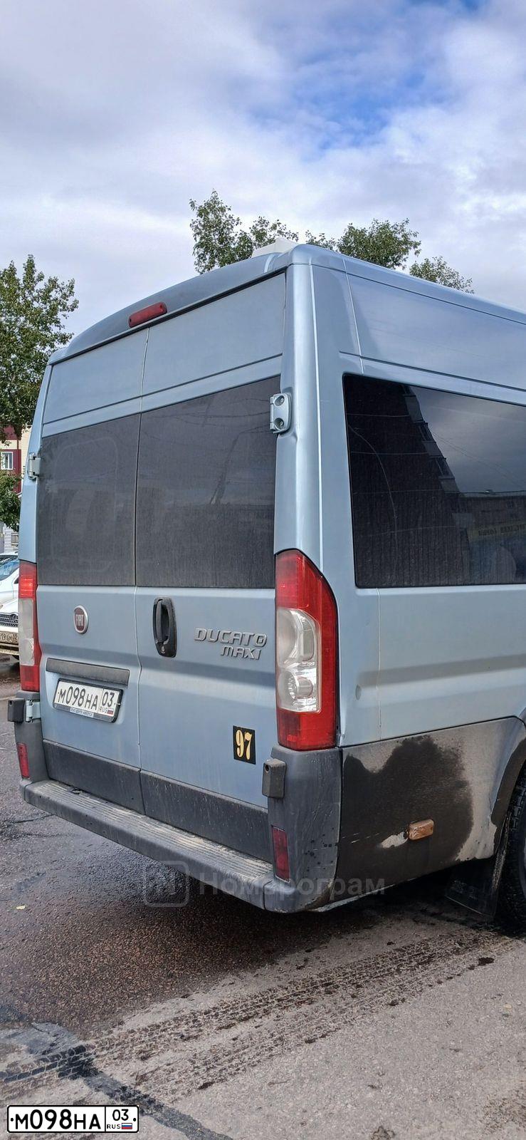 Фото автомобиля FIAT DUCATO, 2014 — госномер М098НА03. Цвет: голубой