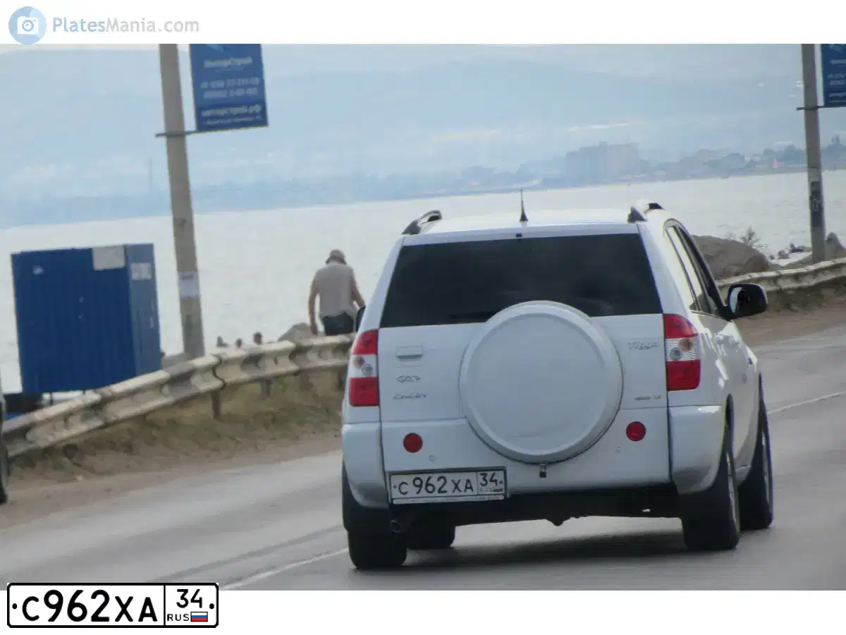 Фото автомобиля CHERY TIGGO T11, 2012 — госномер О144ЕВ134