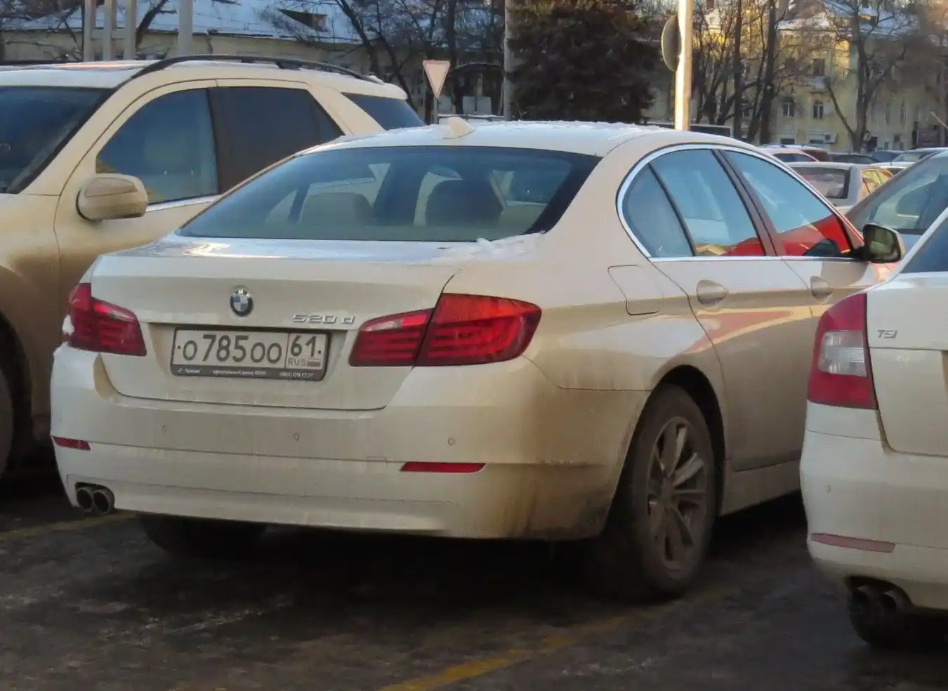 Фото автомобиля LADA 2113 SAMARA, 2012 — госномер Р013ОВ161. Цвет: Белый