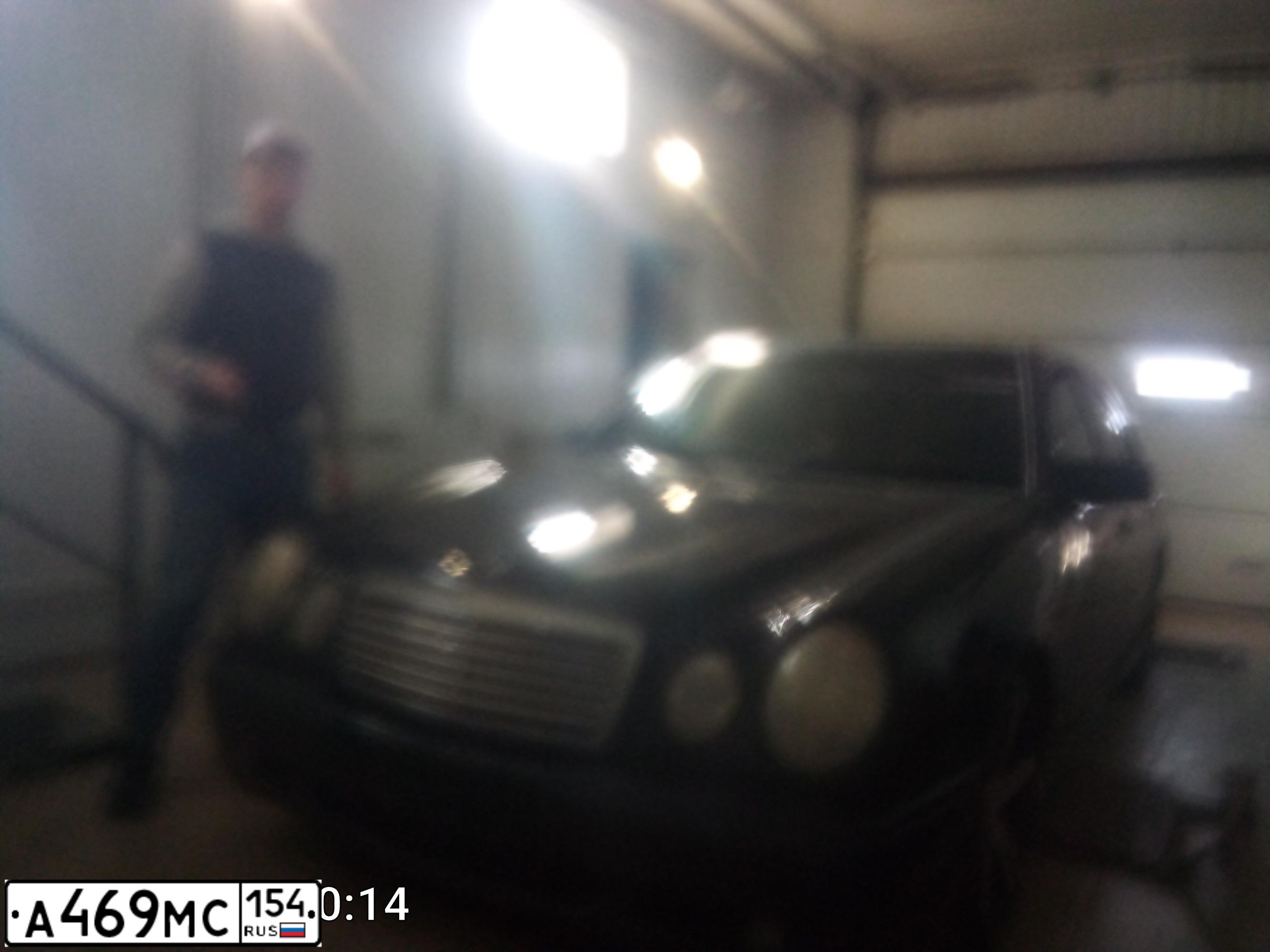 Фото автомобиля MERCEDES-BENZ E-CLASS, 1997 — госномер К268ЕО122. Цвет: ЧЕРНЫЙ