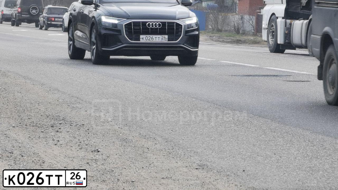 Фото автомобиля LEXUS GS, 2005 — госномер В817УВ124