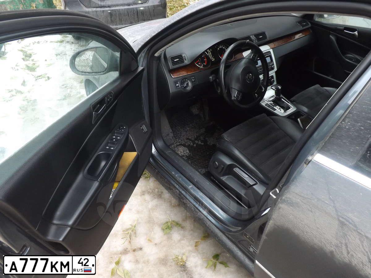 Фото автомобиля TOYOTA CAMRY, 2015 — госномер А777КМ42. Цвет: ЧЕРНЫЙ МЕТАЛЛИК