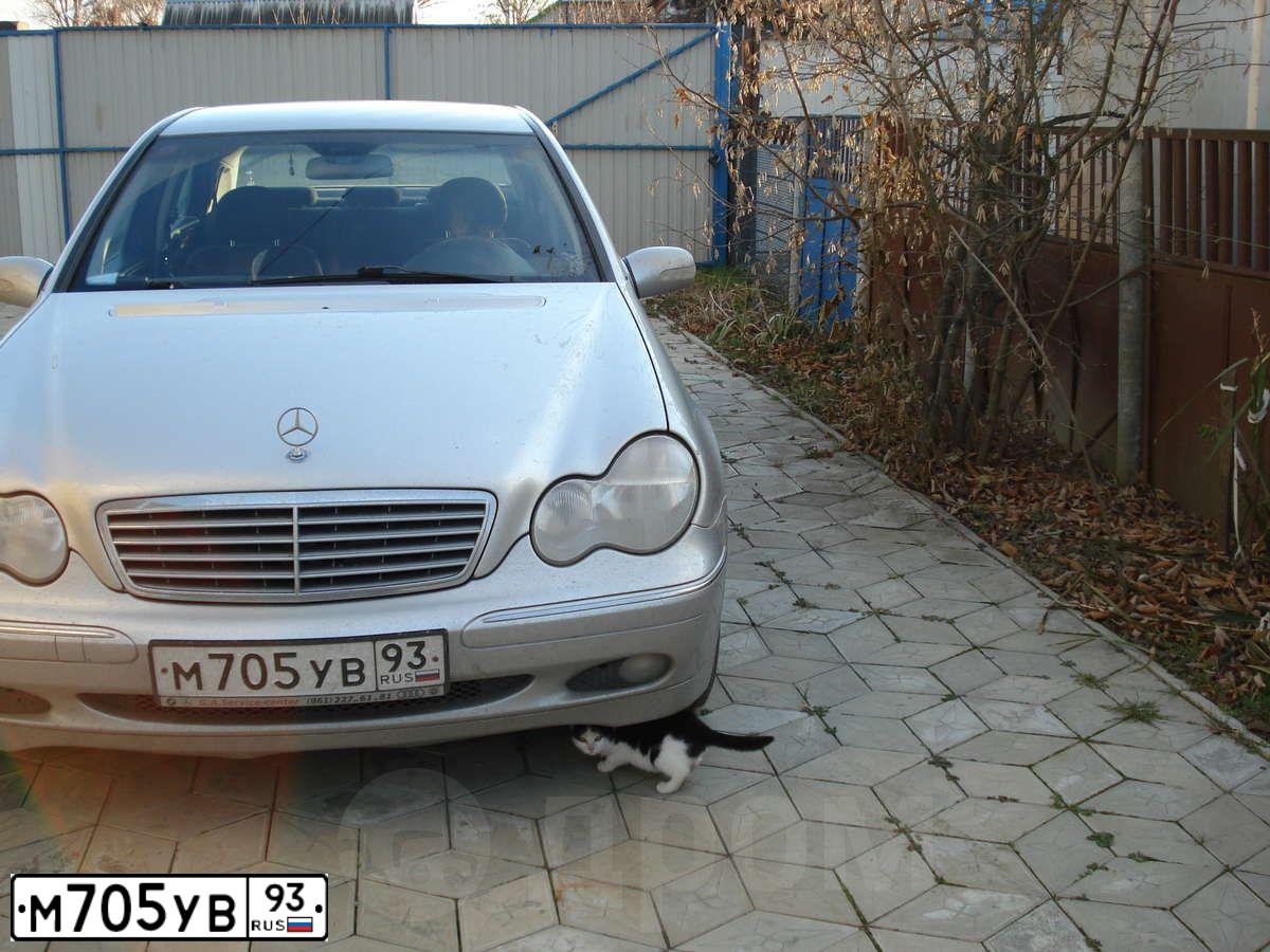 Фото автомобиля MERCEDES-BENZ C200, 2001 — госномер А631АЕ550. Цвет: БЕЛЫЙ СЕРЕБРИСТЫЙ