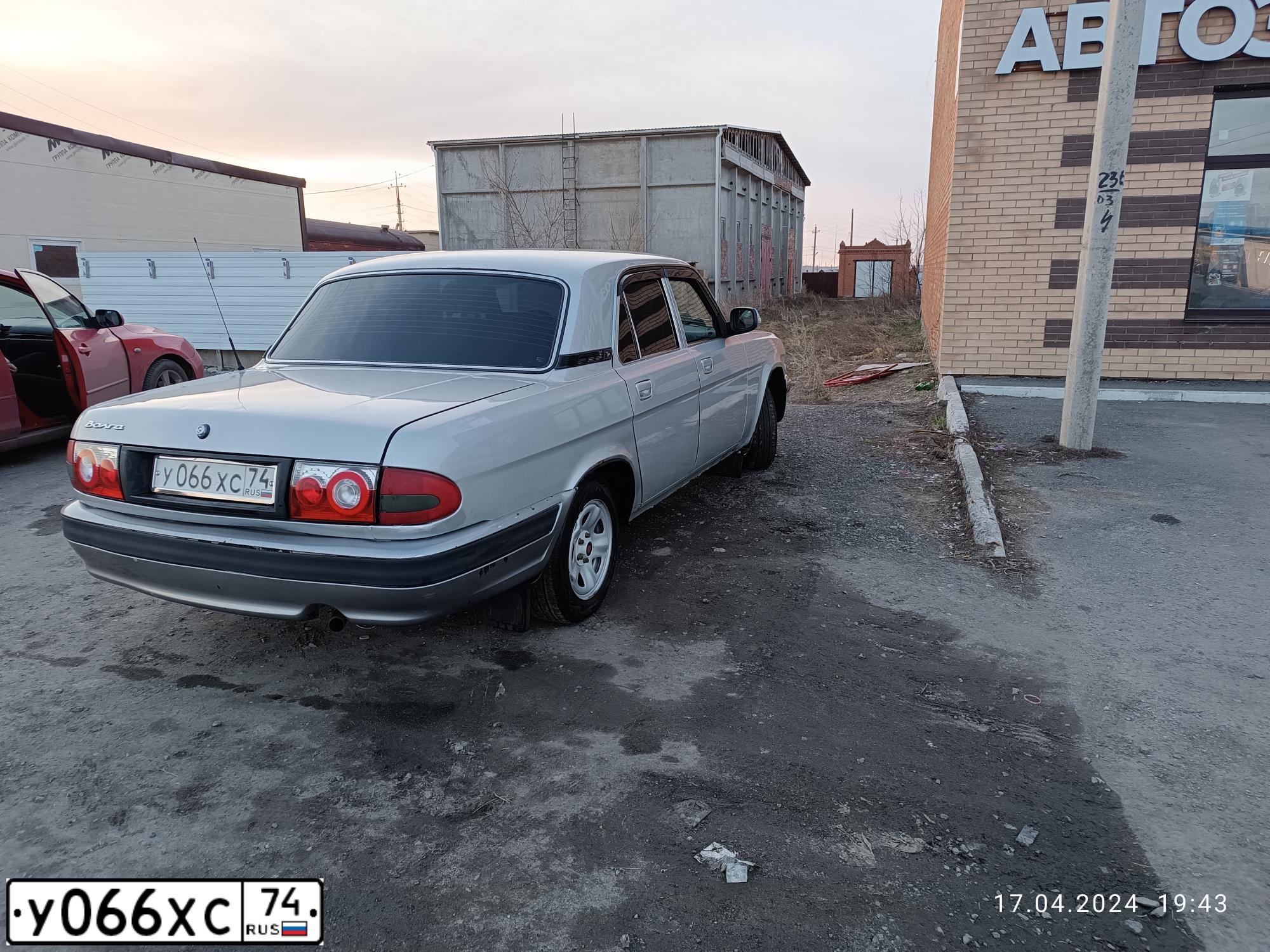 Фото автомобиля GAZ 3110, 2007 — госномер В773ВУ774. Цвет: СЕРЕБРИСТЫЙ