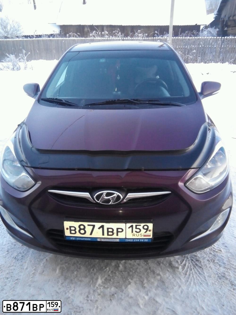 Фото автомобиля HYUNDAI SOLARIS, 2012 — госномер У712ЕС774. Цвет: ФИОЛЕТОВЫЙ