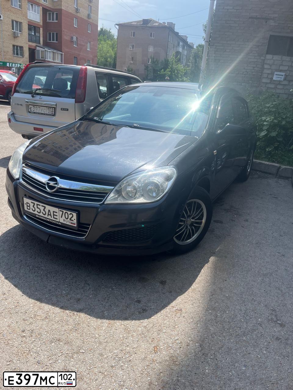 Фото автомобиля TAGAZ ACCENT, 2007 — госномер М891АС774. Цвет: Красный