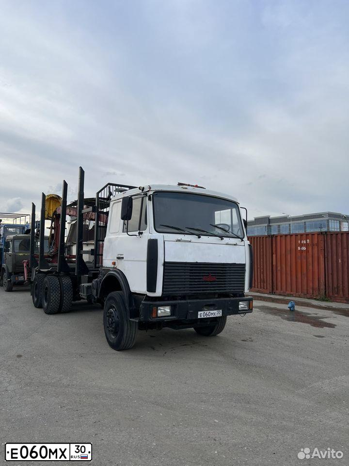 Фото автомобиля MAZ 6303 /6X4/, 2012 — госномер Е060МХ30. Цвет: Белый