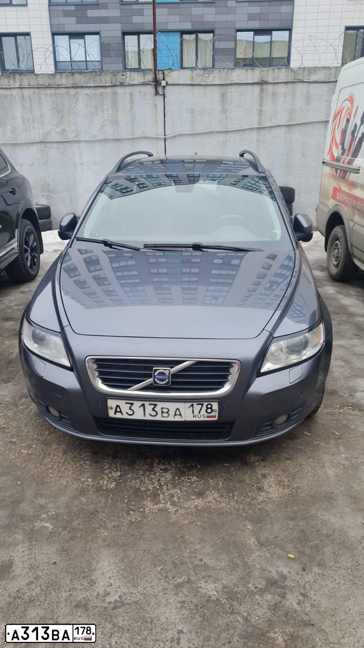 Фото автомобиля VOLVO XC70, 2008 — госномер К625СТ147. Цвет: ЧЕРНЫЙ
