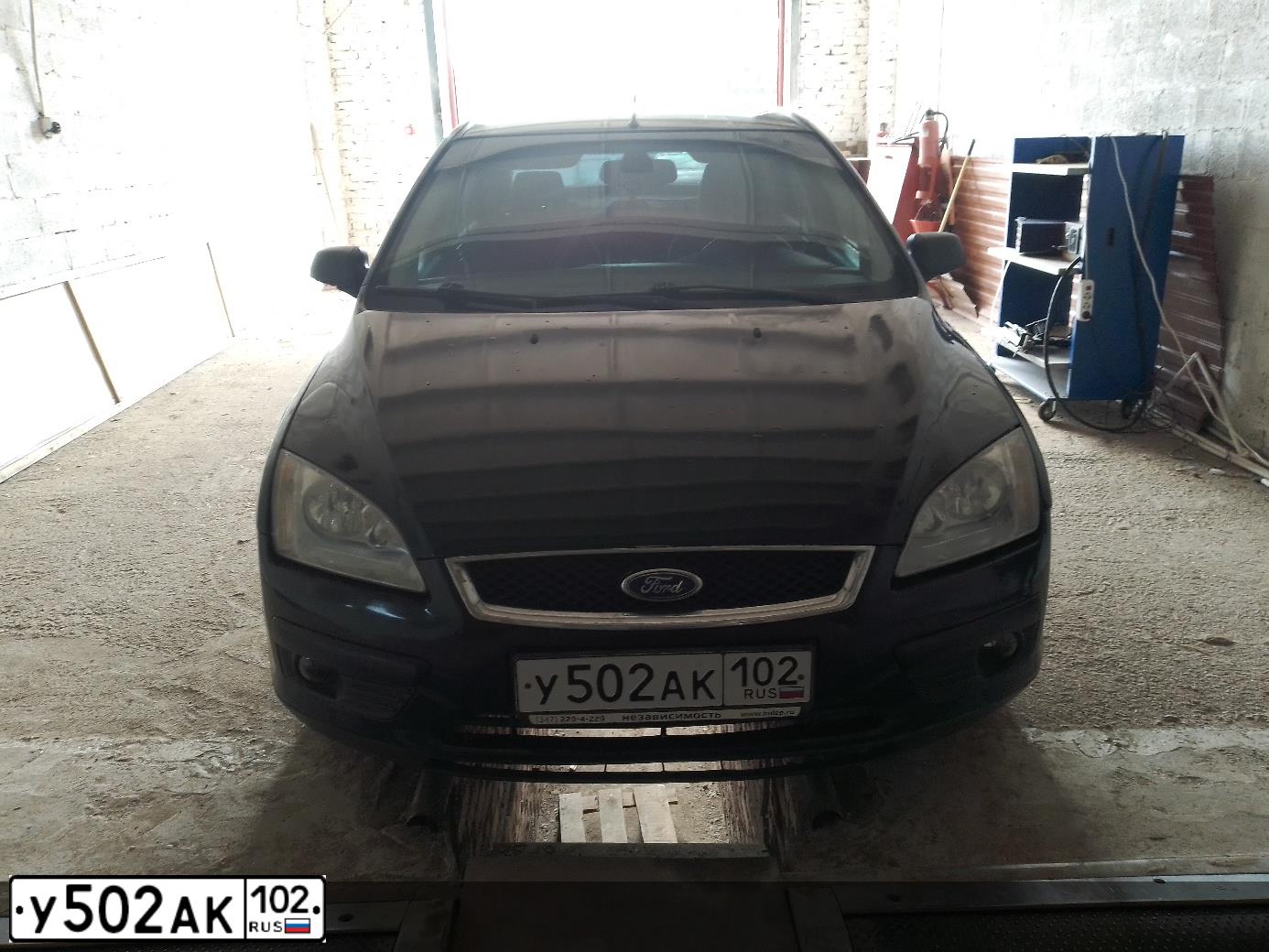 Фото автомобиля FORD FOCUS, 2007 — госномер У502АК102. Цвет: ЧЕРНЫЙ