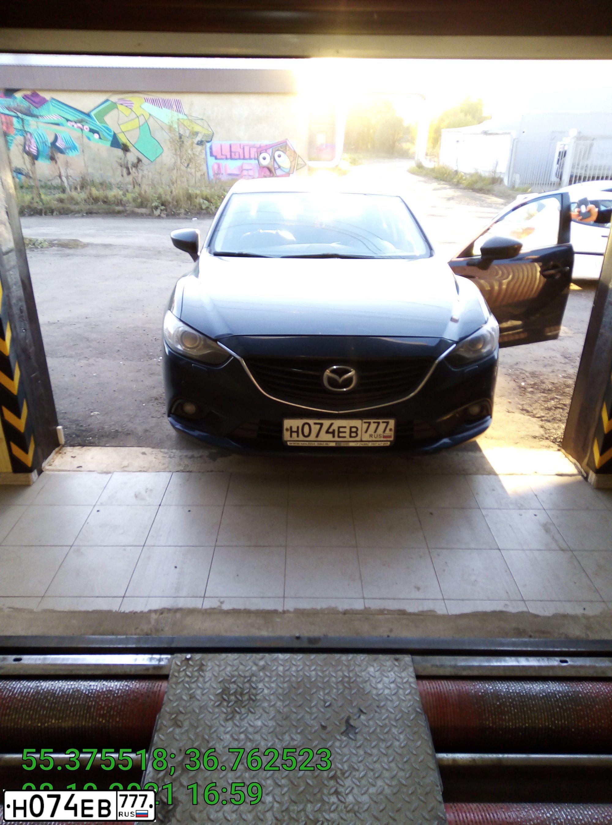 Фото автомобиля MAZDA 6, 2014 — госномер Н074ЕВ777. Цвет: ЧЕРНЫЙ