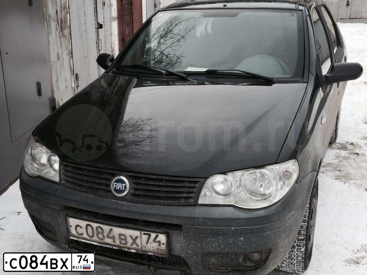 Фото автомобиля FIAT ALBEA, 2007 — госномер А487УК196. Цвет: БЕЖЕВЫЙ