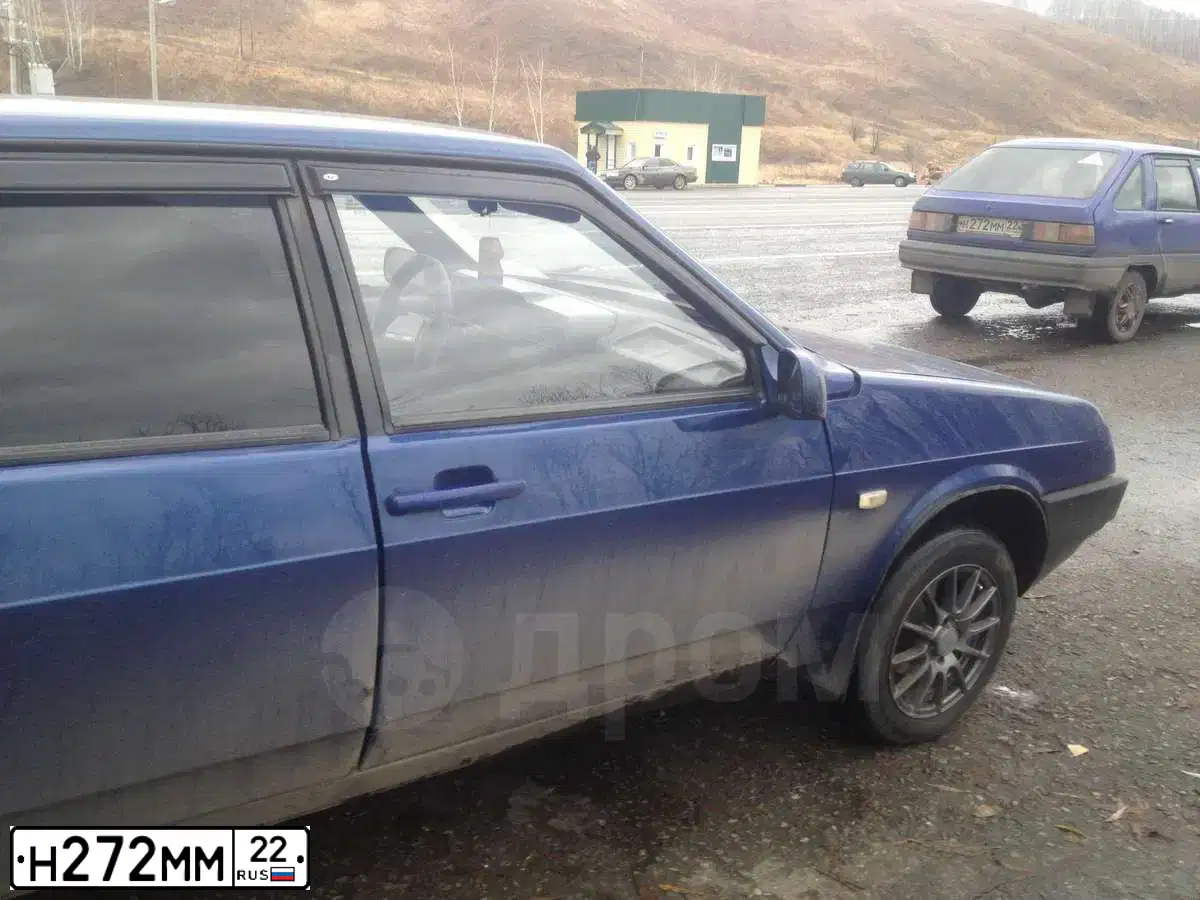 Фото автомобиля IZH 2126, 2002 — госномер Н272ММ22. Цвет: СИНИЙ