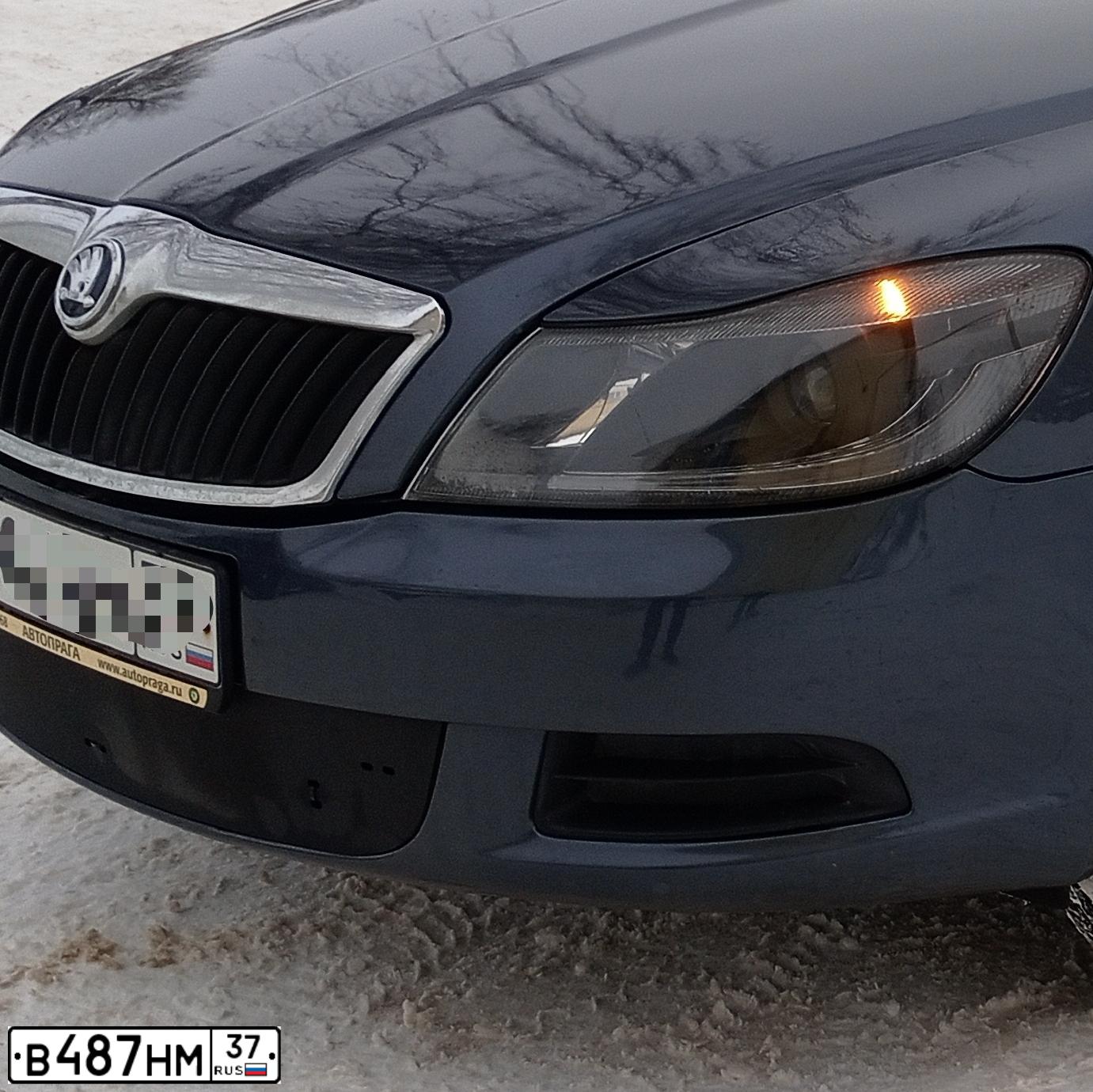 Фото автомобиля SKODA OCTAVIA, 2009 — госномер В487НМ37. Цвет: ТЕМНО-СЕРЫЙ