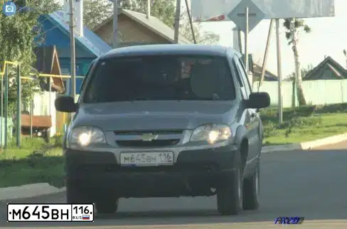 Фото автомобиля CHEVROLET NIVA, 2009 — госномер М545РЕ134