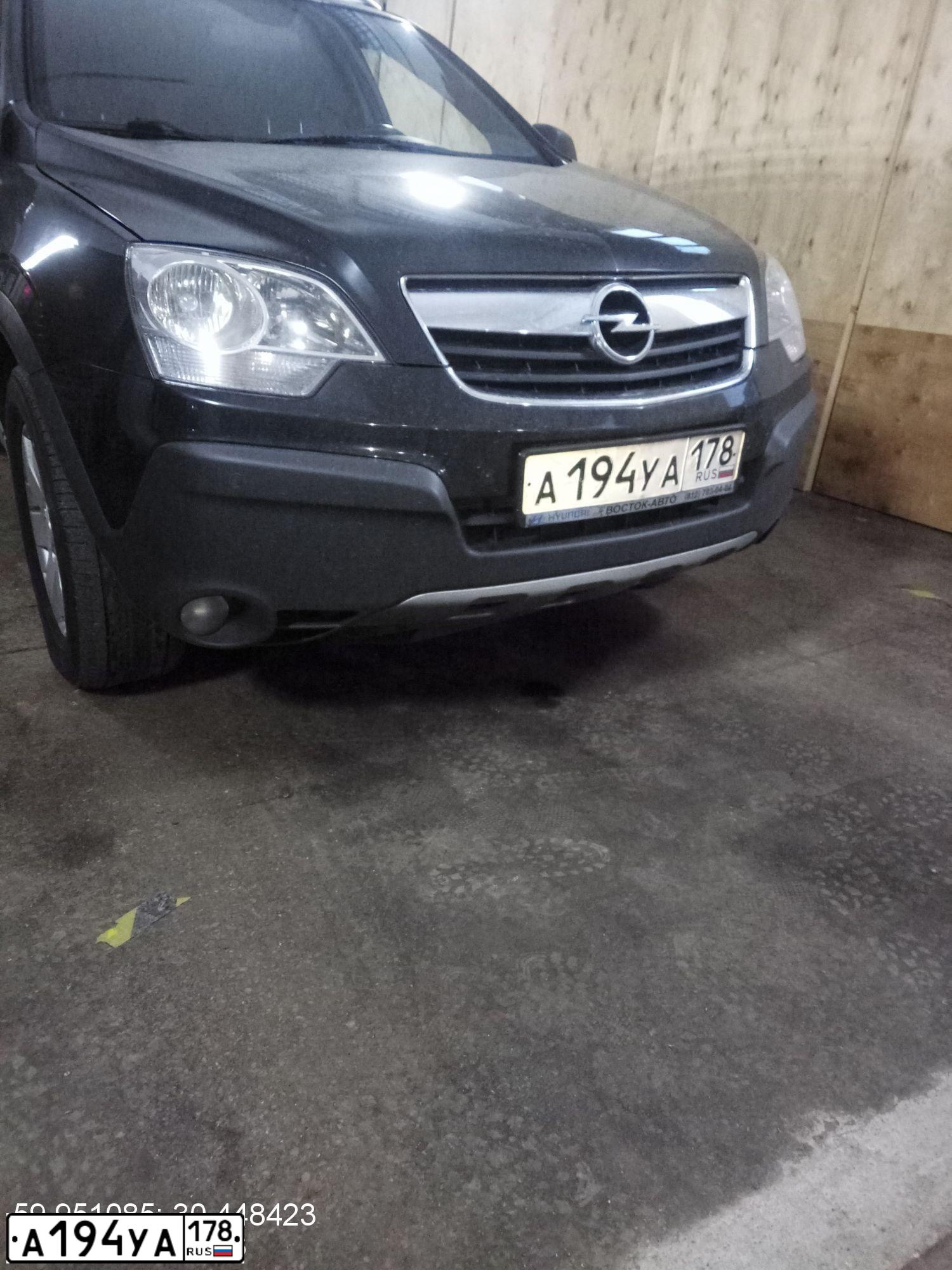 Фото автомобиля OPEL ANTARA, 2008 — госномер А194УА178. Цвет: ЧЕРНЫЙ