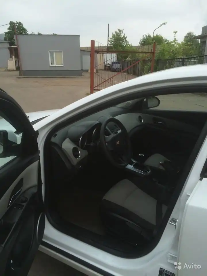 Фото автомобиля MITSUBISHI OUTLANDER, 2013 — госномер Х361ОМ142