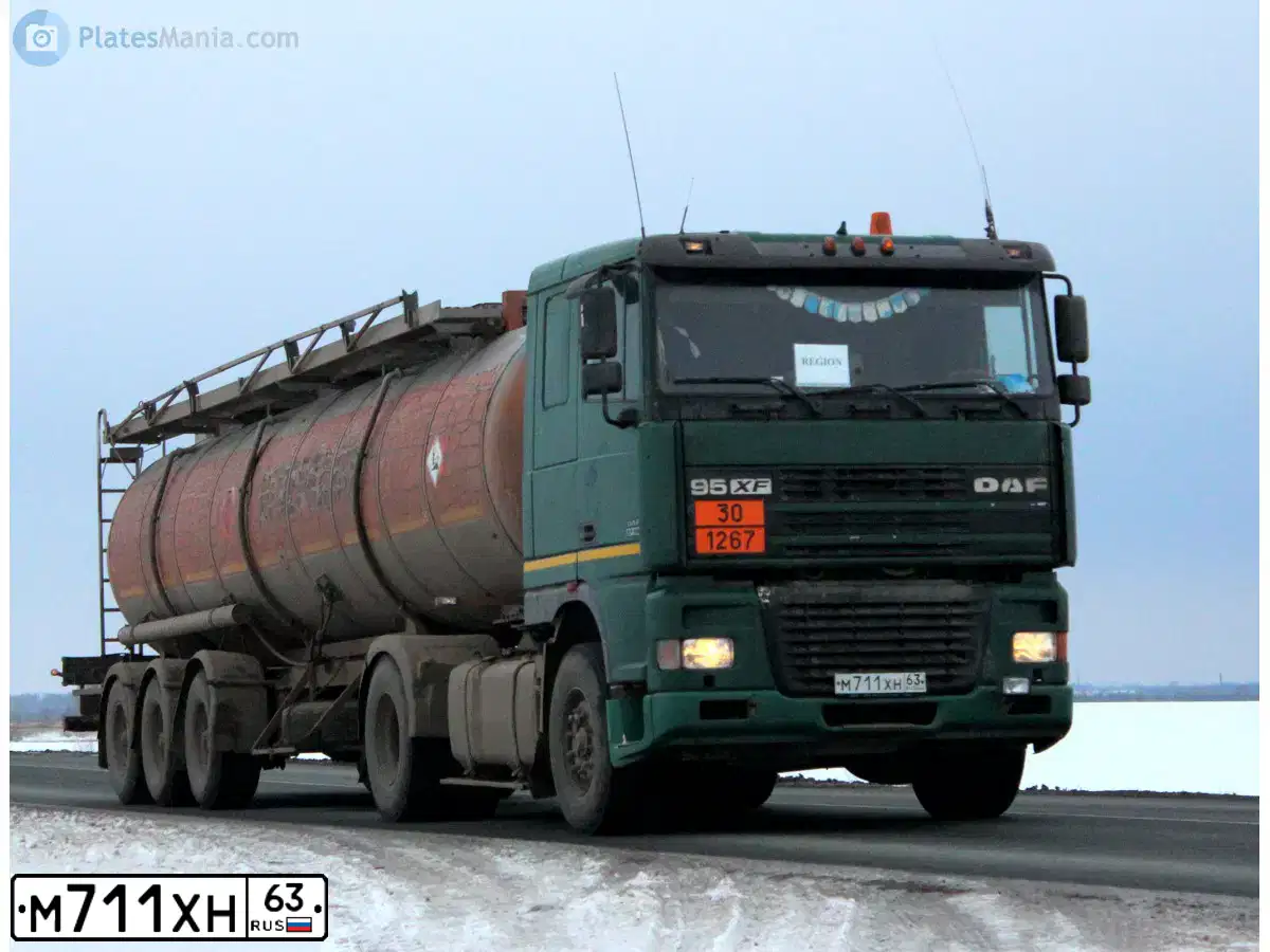 Фото автомобиля DAF F XF 95 FT 4X2, 2000 — госномер С248ЕС58. Цвет: ЗЕЛЕНЫЙ