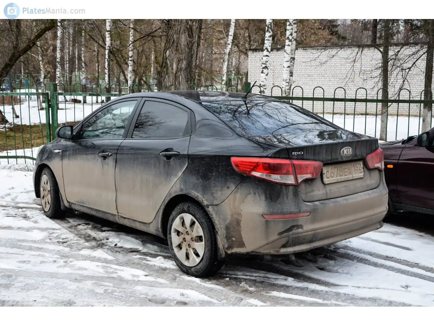 Фото автомобиля KIA RIO, 2015 — госномер Н900УТ152. Цвет: ЧЕРНЫЙ