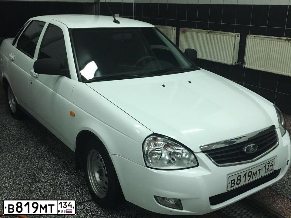 Фото автомобиля LADA 2170 PRIORA, 2013 — госномер В819МТ134. Цвет: Белый