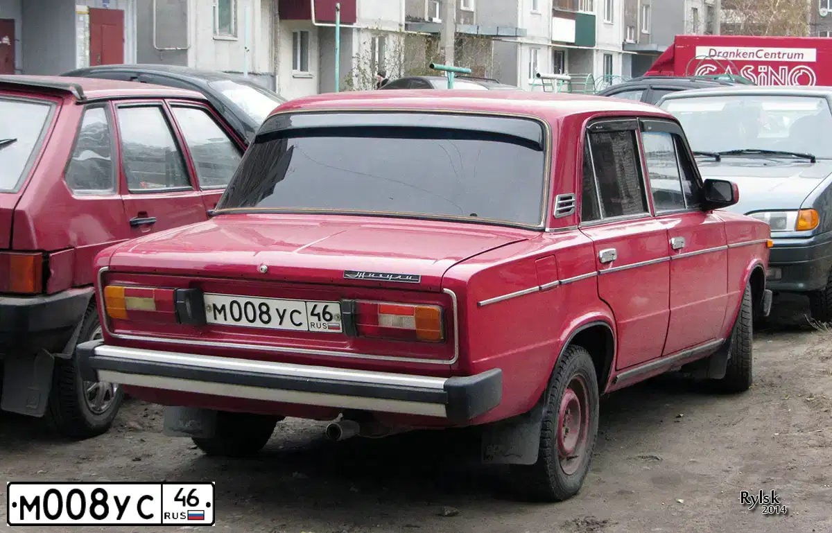 Фото автомобиля LADA 2106, 2000 — госномер М008УС46. Цвет: КРАСНЫЙ