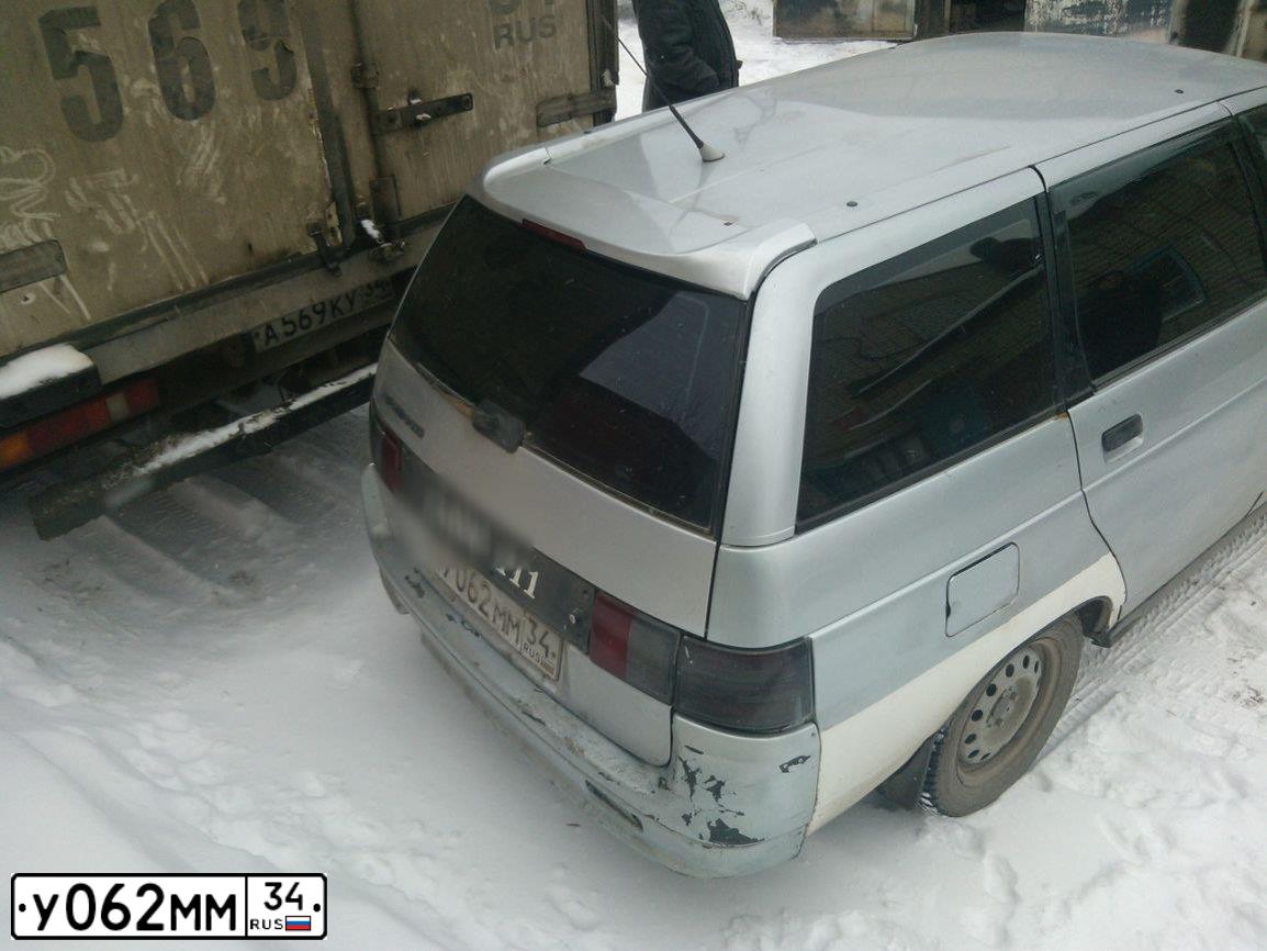 Фото автомобиля LADA 2111, 2001 — госномер У062ММ34. Цвет: СЕРЕБРИСТО ГОЛУБОЙ