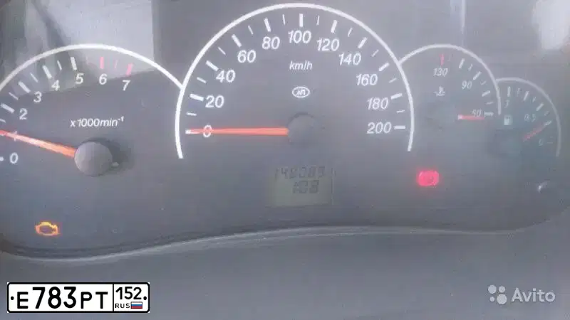 Фото автомобиля LADA 2172 PRIORA, 2008 — госномер Е783РТ152. Цвет: СВЕТЛО-СЕРЫЙ