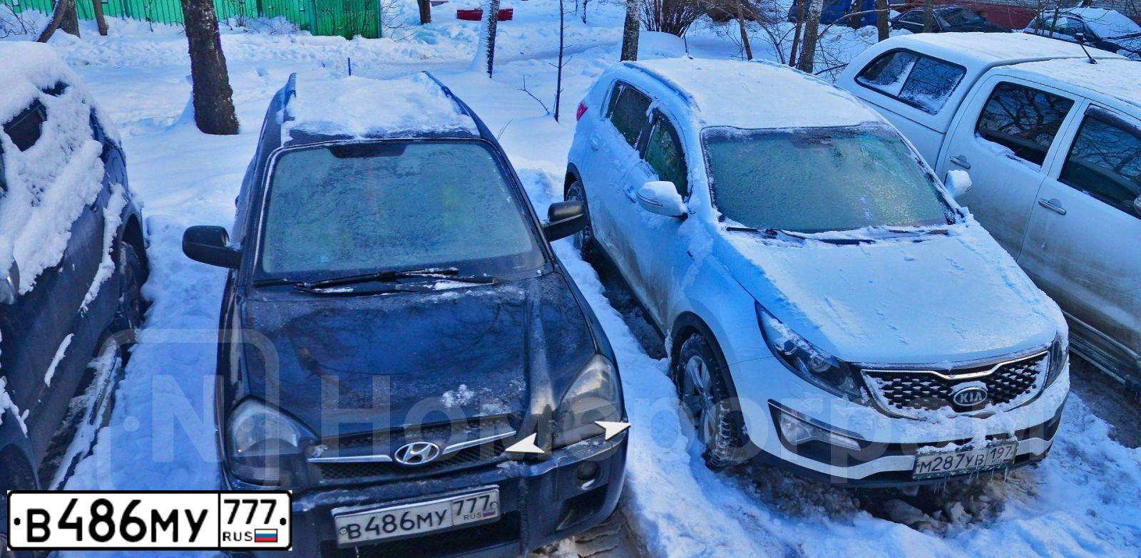 Фото автомобиля HYUNDAI TUCSON, 2008 — госномер В486МУ777. Цвет: ЧЕРНЫЙ